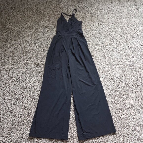 NWT Halara Breezeful Wide Leg Quick Dry Jumpsuit  Black Size XS Sleeveless New - Picture 1 of 8
